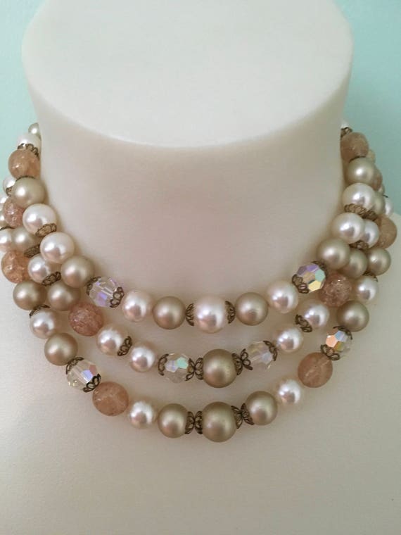 Vintage 1950s champagne colored lucite beaded nec… - image 1