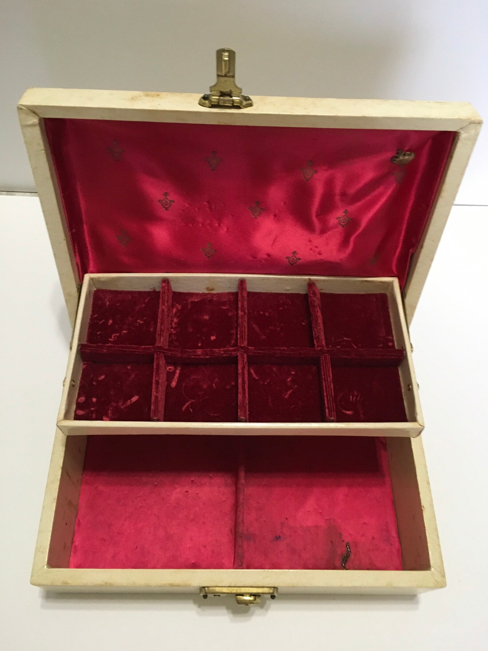 Vintage Jewelry Box Bond St Jewelry Case Corp Etsy