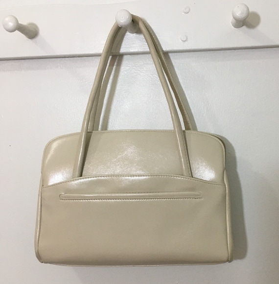 1960s Off White Vinyl Handbag, Vintage Top Handle… - image 2