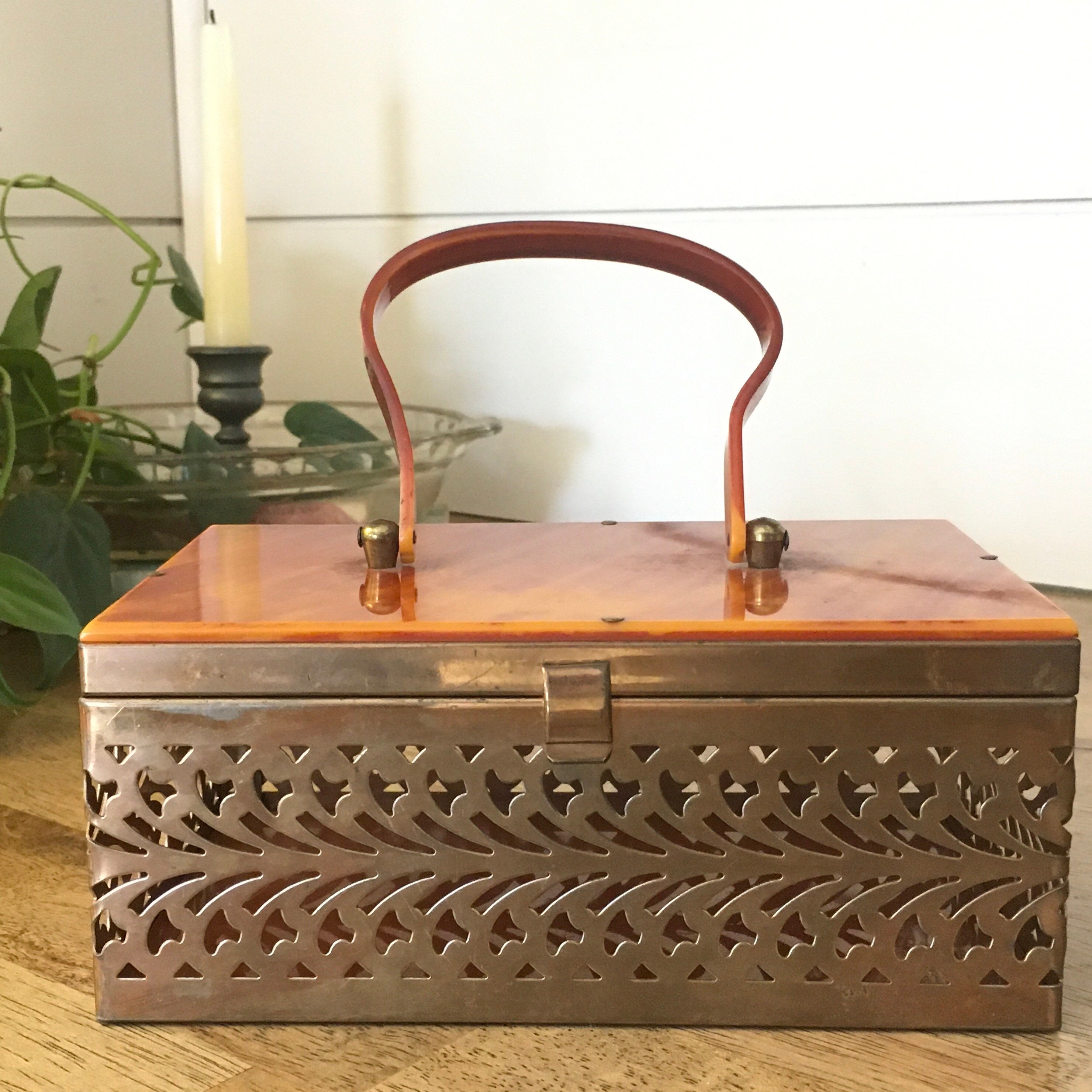 Midcentury Metal and Lucite Metal Basketweave Purse – Duckwells