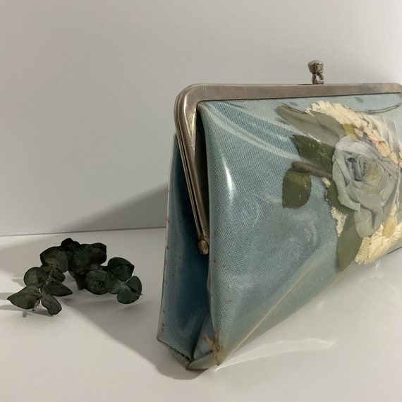 1950s Clear Plastic Blue Floral Clutch, Vintage C… - image 8