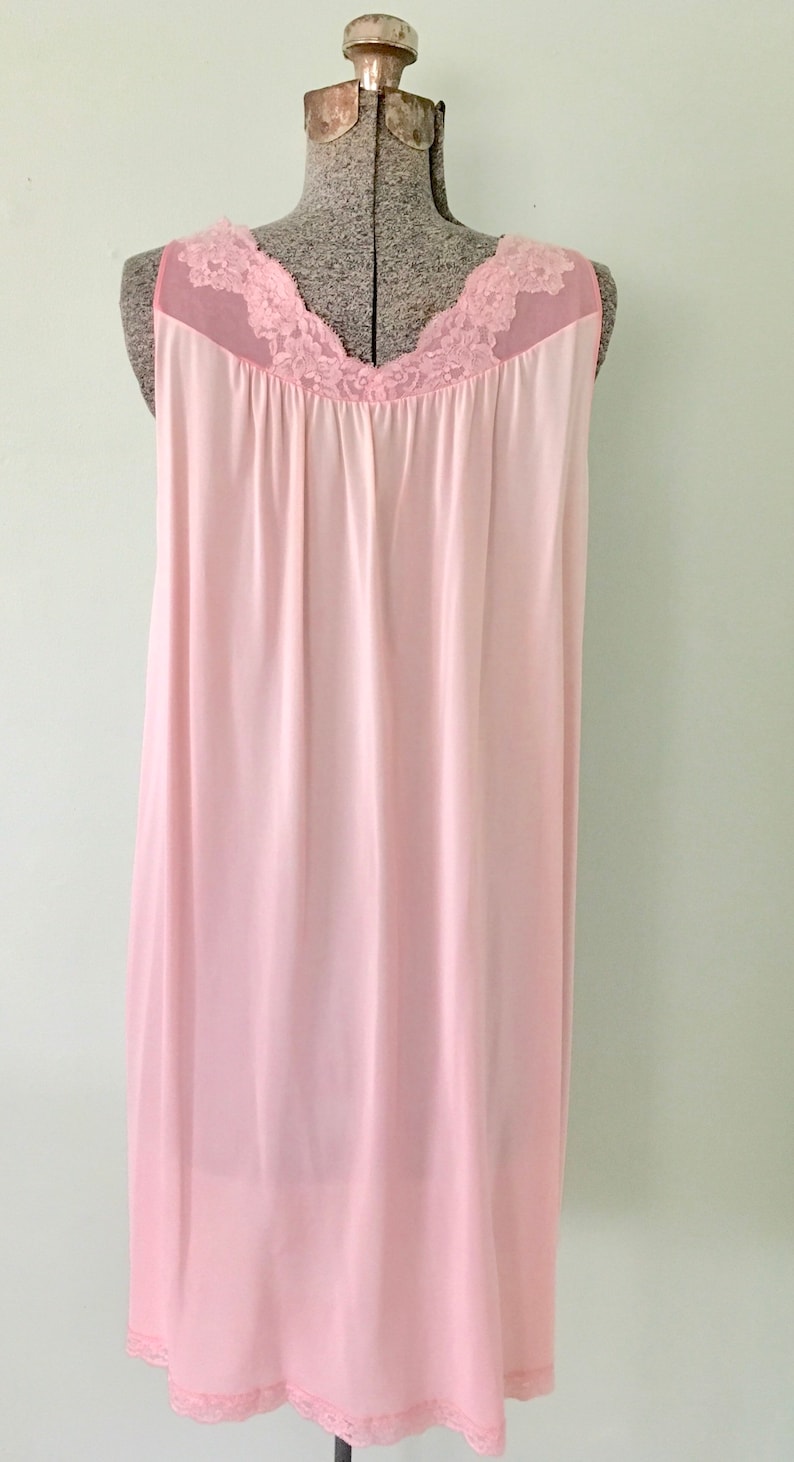 Vintage Shadowline Nightgown 1970smPink Nightgown