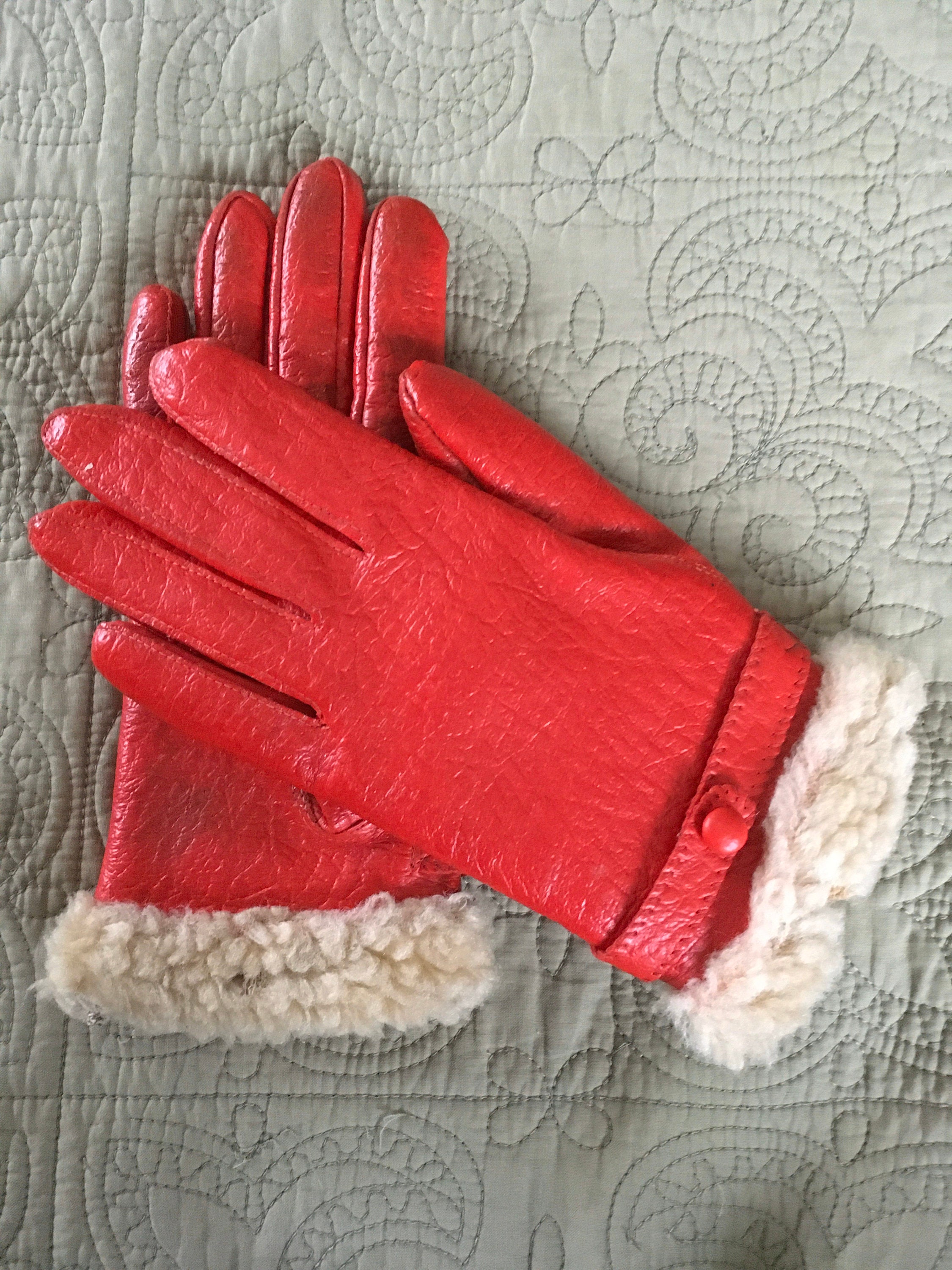 Vintage Red Gloves Red Gloves Vintage Accessory Prop | Etsy