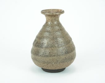 Bizen Tokkuri (備前徳利) by Isezaki Jun - Etsy
