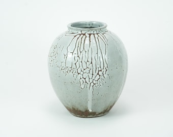 中国元時代(明時代初期)青磁花瓶 中国のアンティーク陶器 明代初期 龍泉青磁 緑釉花瓶 - Etsy 日本