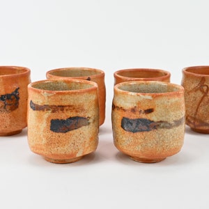 Lot 6 pièces. Tasse à thé Yunomi Chawan en poterie blanche Shino Ware japonaise