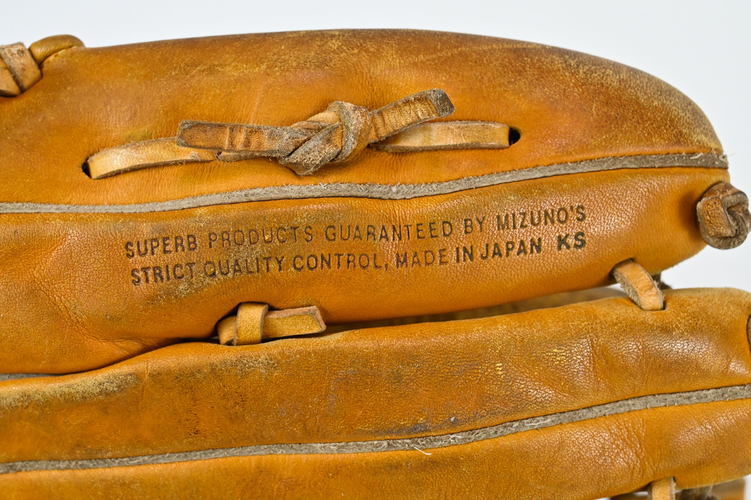 Vintage Mizuno Big M Baseball Leather Glove BUW League