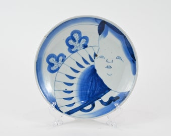 Antique Japanese Blue And White Porcelain Geisha Decoration Dish
