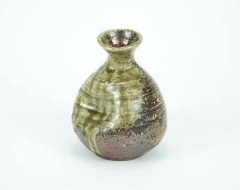 信楽　徳利 澤克典 / 信楽 引出徳利（一点物） – HULS GALLERY TOKYO | 現代工芸
