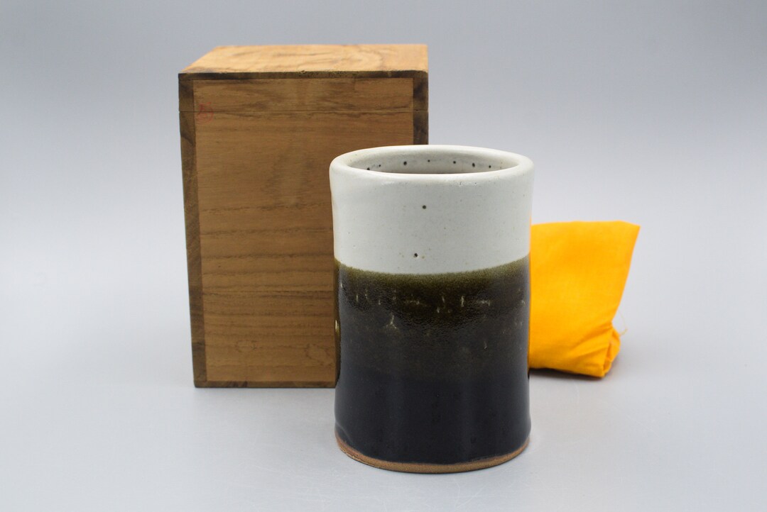 ヴィンテージ 日本製陶器 浜田窯 益子焼 円筒形花瓶 箱入り - Etsy 日本