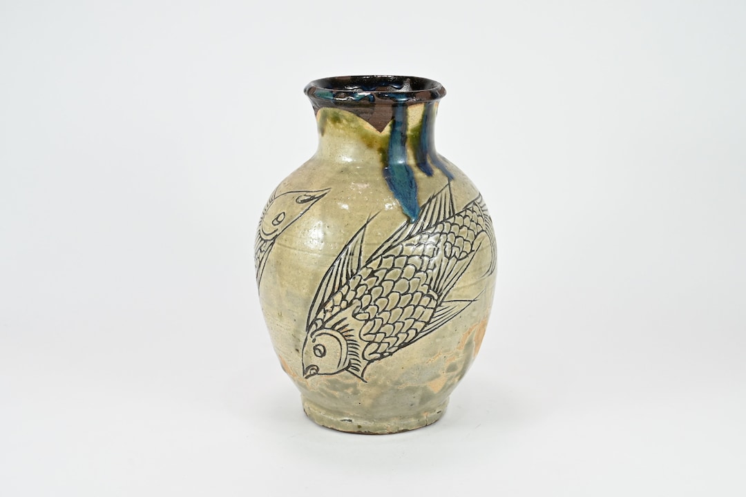 希少な金城次郎（1912-2004）人間国宝 沖縄陶器 魚文花瓶 - Etsy 日本