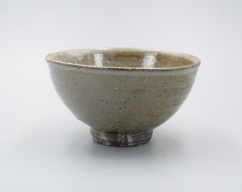 Vintage Japanese Pottery Chawan Tea Bowl