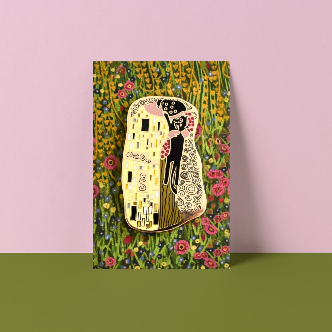 Pin Cat Rtist The Cat Kiss Enamel Pin | Klimt Inspired Cat Artist Pin Badge ...
