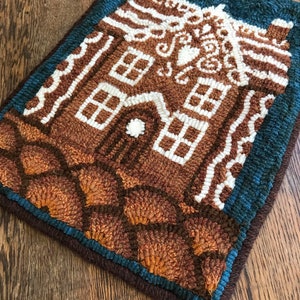 Gingerbread House Rug Pattern: Christmas Table Mat. - Etsy