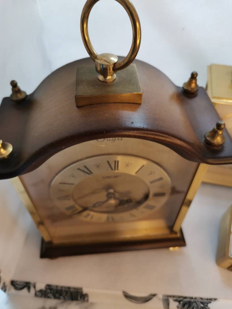Wonderful set of three vintage brass clocks. All working order. Tempus Fugit, London Clock co., Swiza. image 8