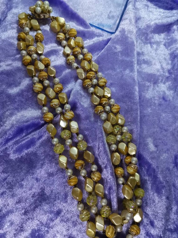 Superb 3 string gold coloured beaded vintage neck… - image 9
