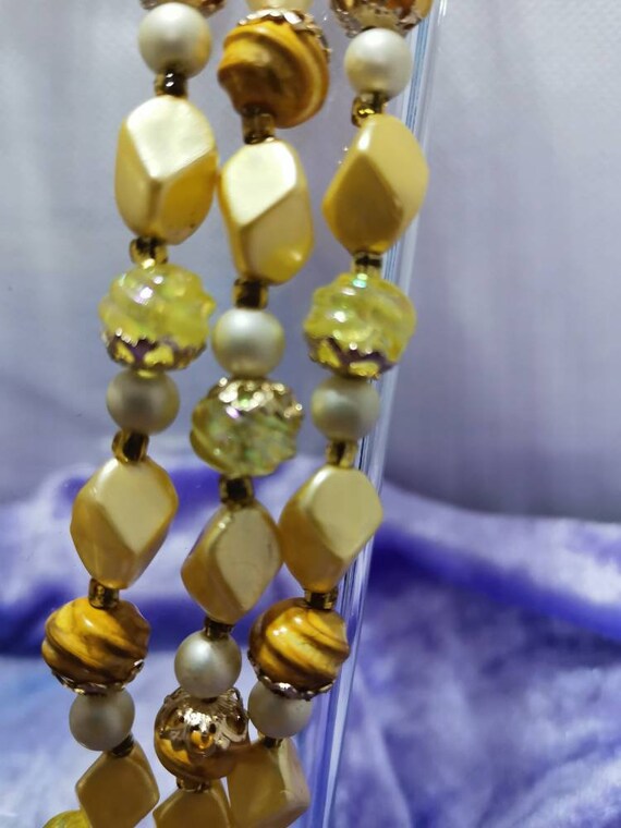 Superb 3 string gold coloured beaded vintage neck… - image 4