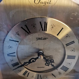 Wonderful set of three vintage brass clocks. All working order. Tempus Fugit, London Clock co., Swiza. image 10