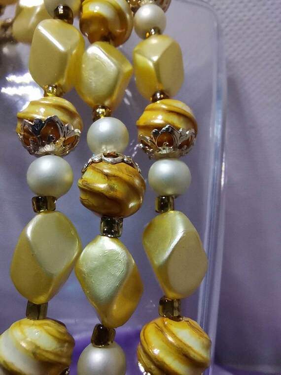 Superb 3 string gold coloured beaded vintage neck… - image 6