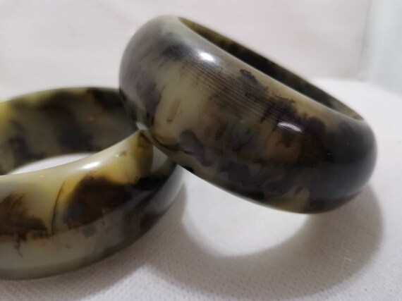 Superb pair of olive green marbled bakelite lucit… - image 5