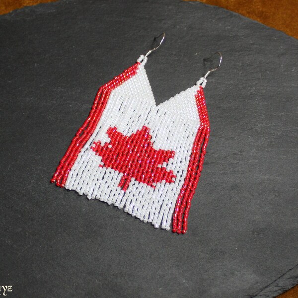 Patch Brodé Drapeau Canadien - Crochet Et Boucle, 7.5x5cm, Pour Vêtements Ou Sacs