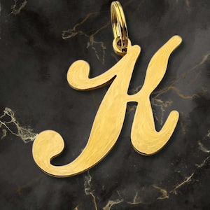 Letras K-T, encantos de perro iniciales en tono dorado / Fácil aplicación a cadena de eslabones cubanos / Lazo de llavero de oro / Jax & Molly's / Envío rápido