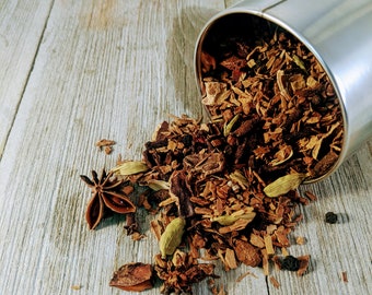 Cinnamon and Cloves Tea - loose leaf tea - housewarming gift - gift for her - warming tea - herbal tea - tea lover gift - winter tea blend