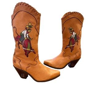 Size 7 M Zodiac Womens Vintage Cowboy Western Boots Matador On Bull Scene image 1