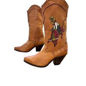 Size 7 M Zodiac Womens Vintage Cowboy Western Boots Matador On Bull Scene image 2