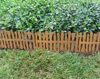 Landscape Edging | Flower Bed Borders | Garden Landscaping Borders | Bamboo