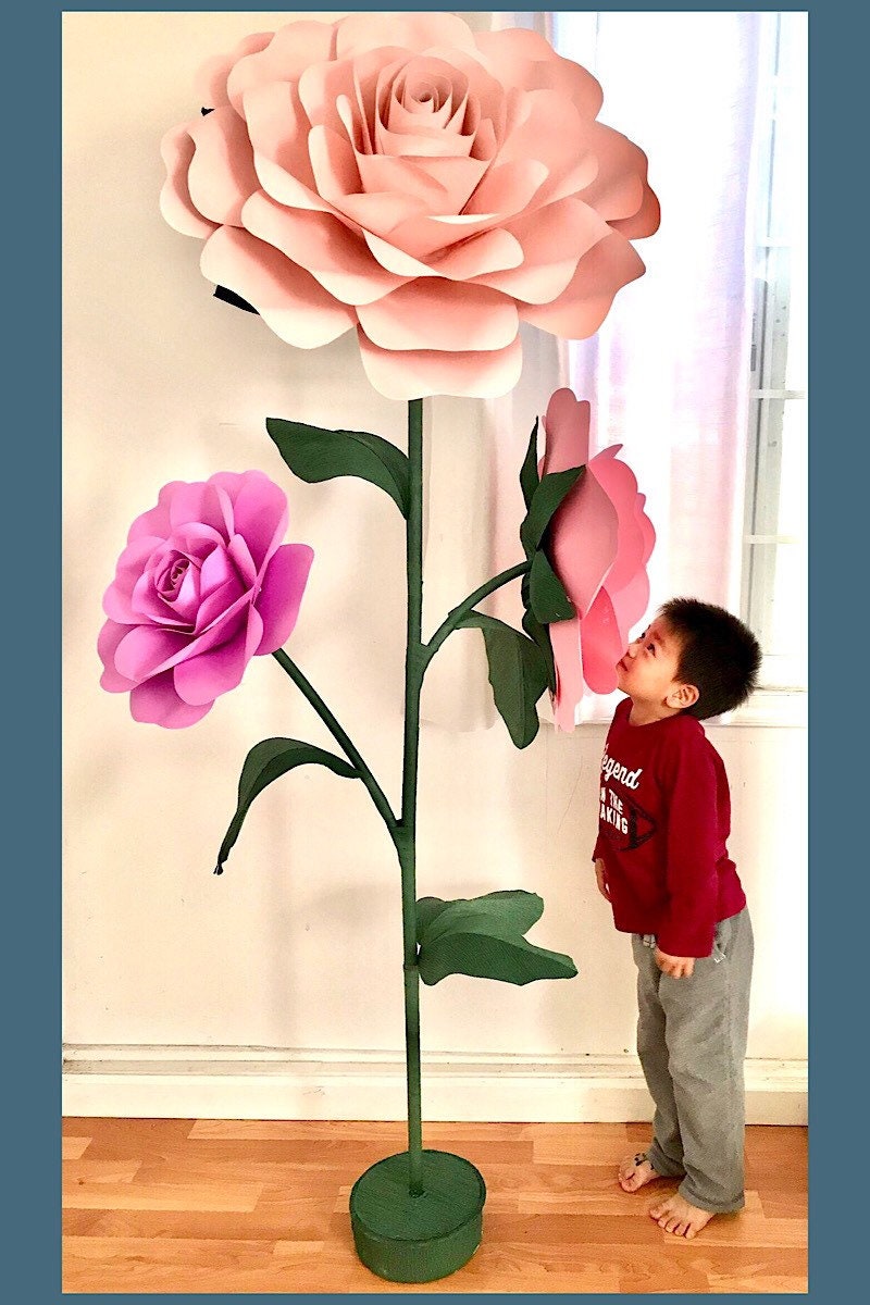 Giant Paper Flower With Stem 43E