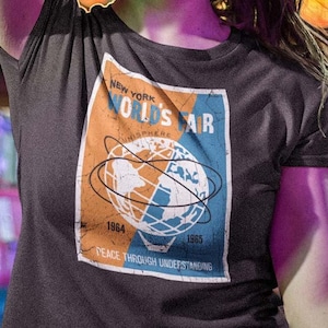 New York World&#39;s Fair 1964 Kurzarm Unisex T-Shirt - Bygone Retro Tees