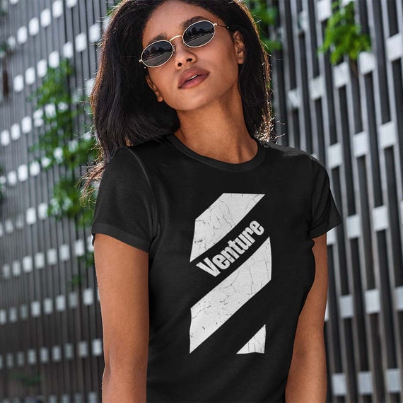 Chicago Illinois Cool Ny Retro 1970s T-Shirt (Dark) Chicago Illinois Cool Ny Retro 1970s T-Shirt (Dark)