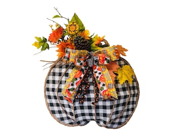 Fall Wreath,Pumpkin Wreath,Fall Door Decor,Sunflower Fall Wreath,Front Door Wreath,Buffalo Check Decor