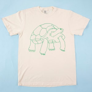 Tortoise on the Move Tee image 1