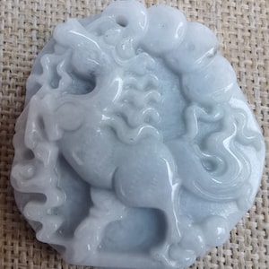 Echte natürliche Jade Stein Pferd Anhänger Amulett Pferd Anhänger