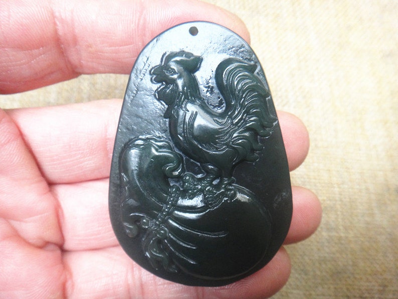 Natural green jade pendant amulet Chinese zodiac Chicken Pendant