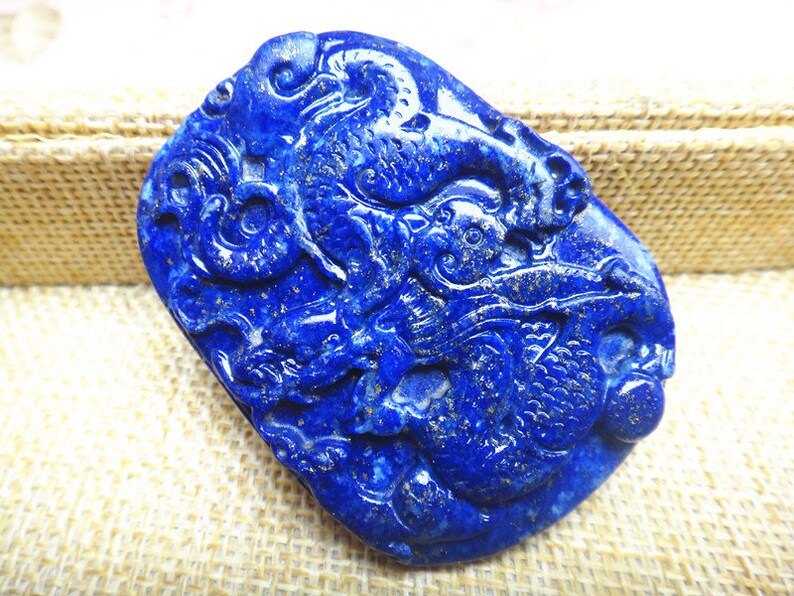 natural lapis lazuli chinese dragon pendant lapis lazuli pendant