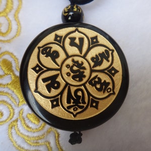 Tai Chi Bagua natural obsidian pendant Lucky Hannaford security and peace pendant