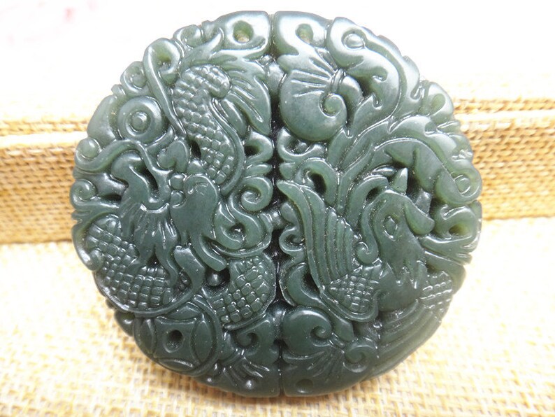 Free shipping green Chinese jade dragon pendant dragon Phoenix carved pendant jade lovers