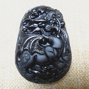 Natural obsidian &quot;dragon&quot; pendant amulet