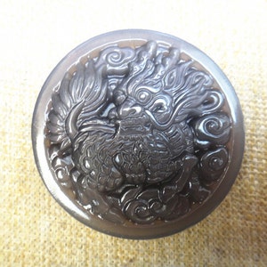 Natural ice kind of Obsidian pendant dragon mascot amulet