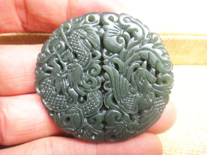 Free shipping green Chinese jade dragon pendant dragon Phoenix carved pendant jade lovers