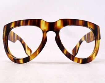 fabulous vintage glasses eyeglasses 1970 carved frame France rare