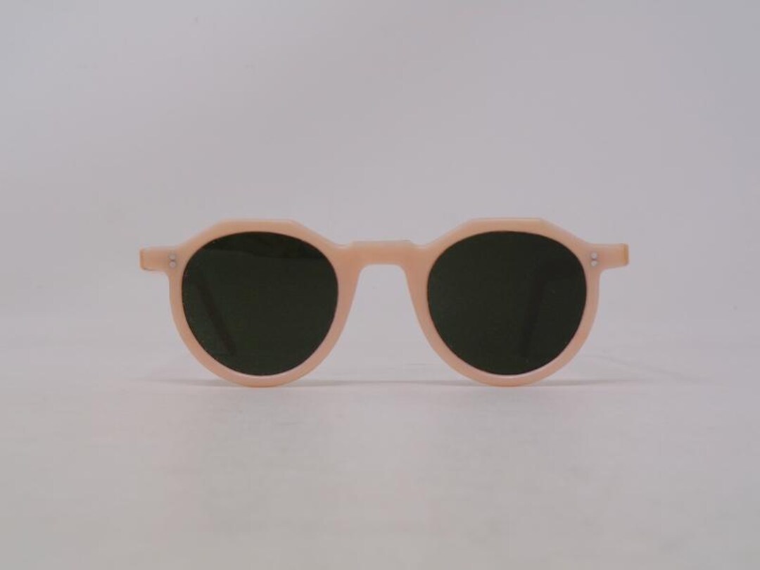 Fabulous Vintage Sunglasses Eyeglasses 1940 Carved Frame