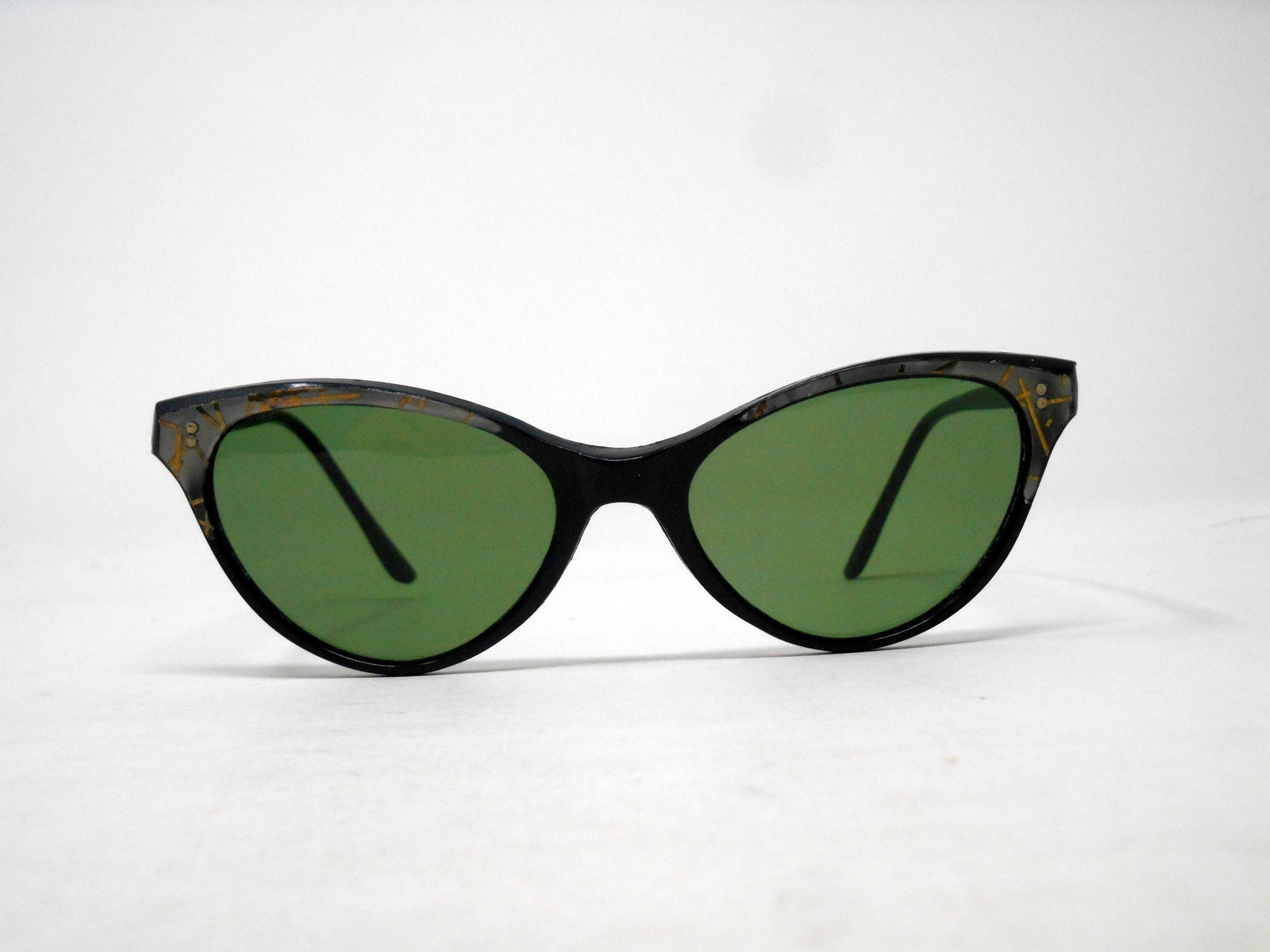 fabulous vintage sunglasses lunettes eyeglasses 1960 cat eye carved frame france rare