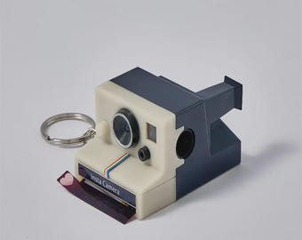 Custom Photo Camera Shaped Film Roll Keychain – Personalized Gift for Photography Lovers