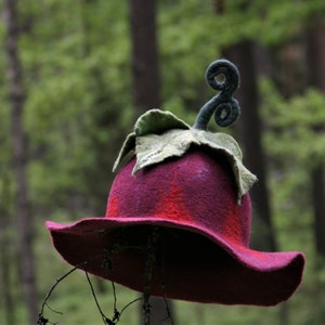 Wine red felt fashion hat image 3