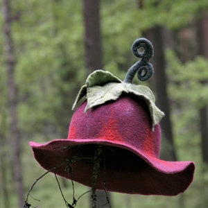 Wine red felt fashion hat image 9