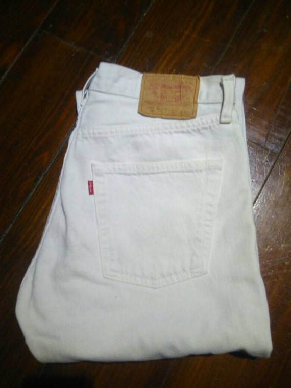 RTV00C Vintage Levi's 501 White 32W 34L